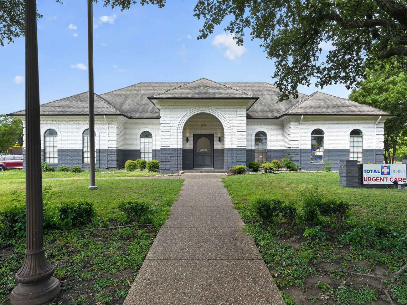 Exterior of 108 Erwin Drive, Ennis, Texas