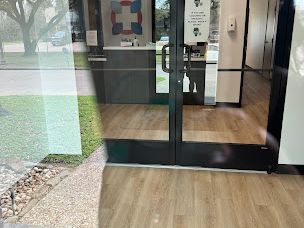 Interior of 108 Erwin Drive, Ennis, Texas