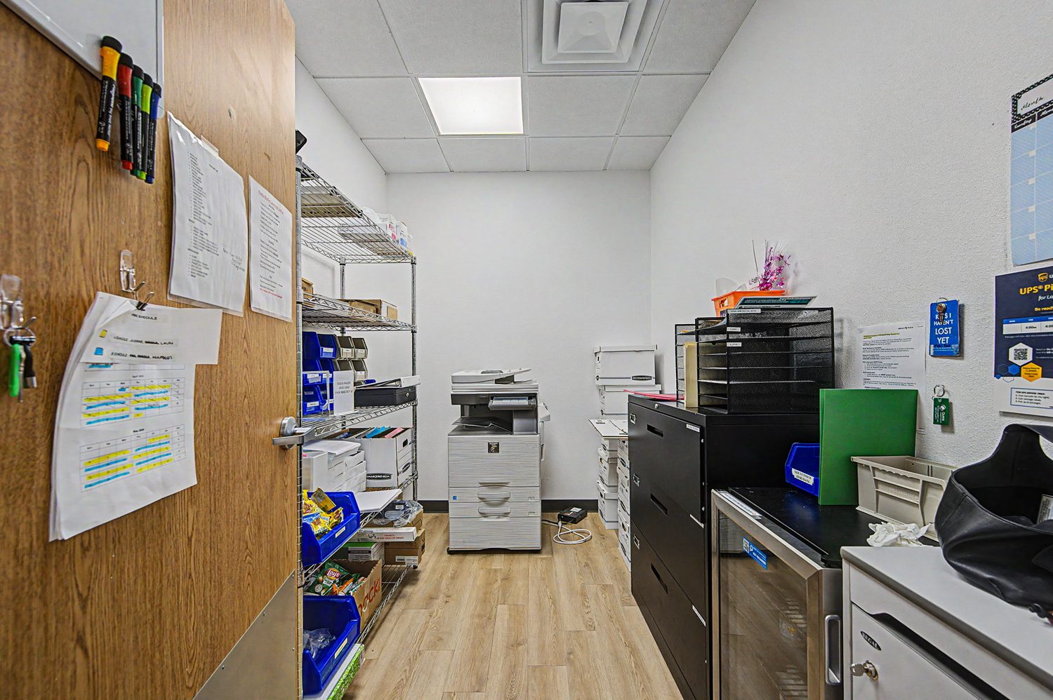 Interior of 108 Erwin Drive, Ennis, Texas